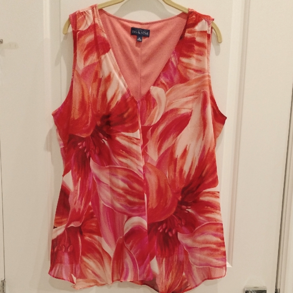 Fig & Vine Sleeveless Top Size Xl